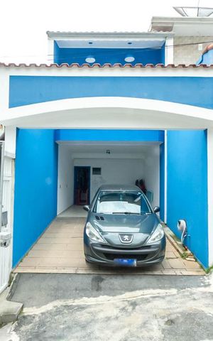 Casa à venda com 120m², 3 quartos e 2 vagasFachada