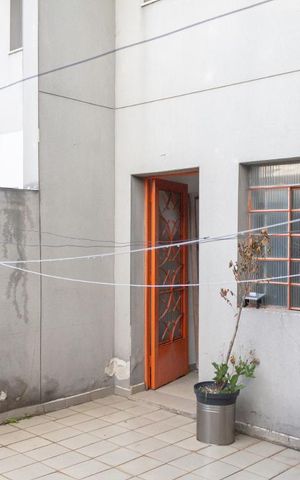 Casa à venda com 250m², 3 quartos e 7 vagasQuintal