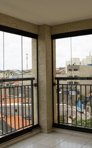 Apartamento à venda com 67m², 2 quartos e 1 vaga Apartamento à venda com 67m², 2 quartos e 1 vagaVaranda