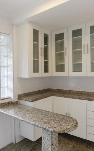 Apartamento para alugar com 110m², 3 quartos e 1 vagaCozinha