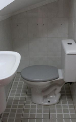 Casa de condomínio à venda com 69m², 2 quartos e 1 vagalavabo