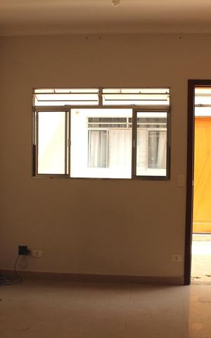 Casa de condomínio à venda com 69m², 2 quartos e 1 vagasala