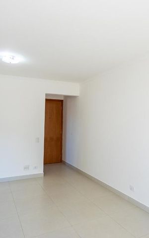 Apartamento à venda com 70m², 2 quartos e 1 vaga Apartamento à venda com 70m², 2 quartos e 1 vagaSala