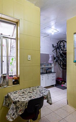 Apartamento à venda com 85m², 2 quartos e 1 vaga Apartamento à venda com 85m², 2 quartos e 1 vagaCozinha / Área de Serviço