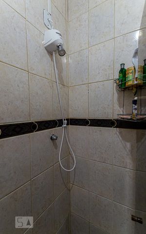 Apartamento à venda com 85m², 2 quartos e 1 vaga Apartamento à venda com 85m², 2 quartos e 1 vagaBanheiro Social