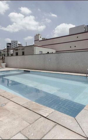 Apartamento à venda com 160m², 4 quartos e 2 vagasÁrea comum - Piscina