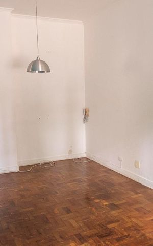 Apartamento à venda com 65m², 1 quarto e sem vaga Apartamento à venda com 65m², 1 quarto e sem vagaSala