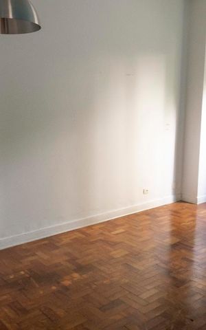 Apartamento à venda com 65m², 1 quarto e sem vaga Apartamento à venda com 65m², 1 quarto e sem vagaSala