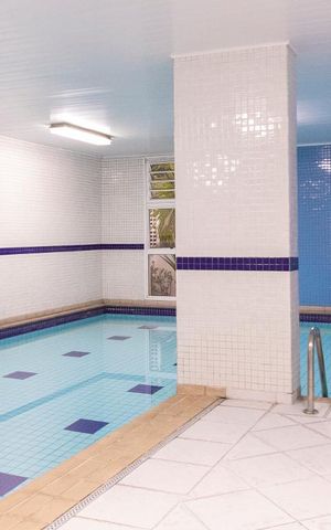 Apartamento à venda com 80m², 2 quartos e 2 vagas Apartamento à venda com 80m², 2 quartos e 2 vagasÁrea comum - Piscina