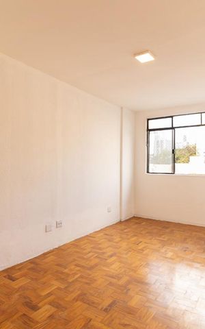 Apartamento à venda com 51m², 1 quarto e sem vaga Apartamento à venda com 51m², 1 quarto e sem vagaSala