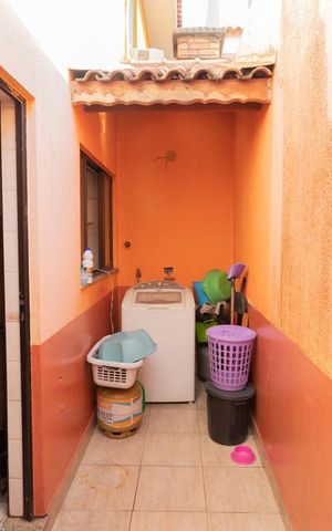 Casa à venda com 110m², 3 quartos e 2 vagasÁrea de Serviço