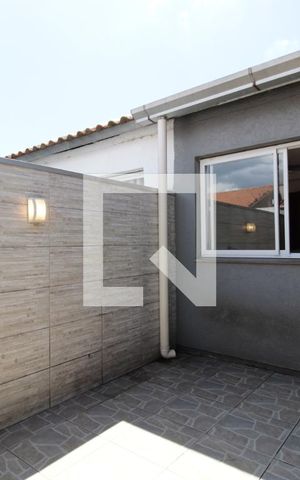 Casa de condomínio à venda com 100m², 2 quartos e 2 vagasQuintal