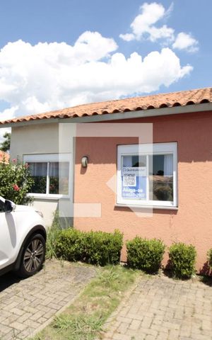 Casa de condomínio à venda com 100m², 2 quartos e 2 vagasFachada