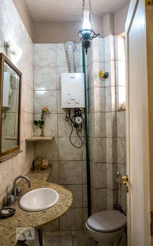 Apartamento à venda com 180m², 4 quartos e 1 vagaBanheiro do Corredor