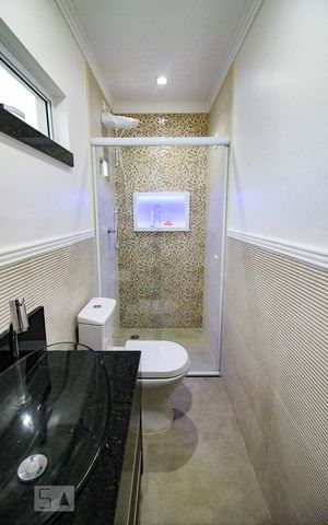 Casa à venda com 600m², 4 quartos e 5 vagas Casa à venda com 600m², 4 quartos e 5 vagasBanheiro sauna