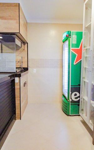 Casa à venda com 600m², 4 quartos e 5 vagas Casa à venda com 600m², 4 quartos e 5 vagasEspaço Gourmet