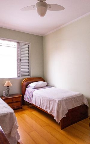 Casa à venda com 212m², 4 quartos e 3 vagasQuarto 1