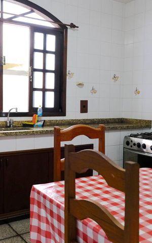 Casa à venda com 159m², 3 quartos e 4 vagasCozinha
