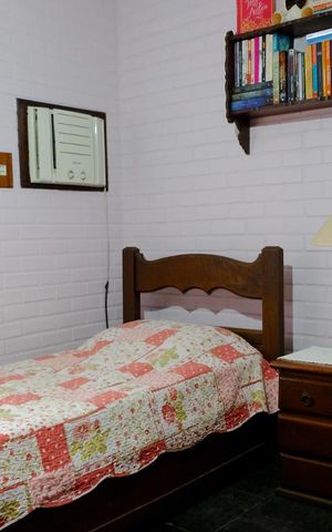 Casa à venda com 159m², 3 quartos e 4 vagasQuarto 2