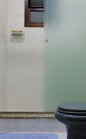 Casa à venda com 159m², 3 quartos e 4 vagasBanheiro social