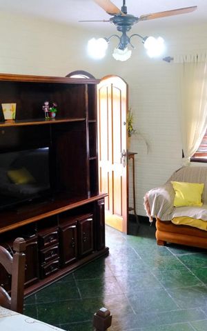 Casa à venda com 159m², 3 quartos e 4 vagasSala