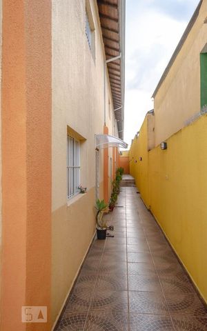 Casa de condomínio à venda com 76m², 2 quartos e 1 vaga Casa de condomínio à venda com 76m², 2 quartos e 1 vagaÁrea comum