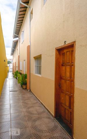 Casa de condomínio à venda com 76m², 2 quartos e 1 vaga Casa de condomínio à venda com 76m², 2 quartos e 1 vagaÁrea comum