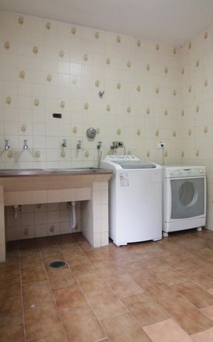 Casa à venda com 500m², 5 quartos e 7 vagasÁrea de Serviço
