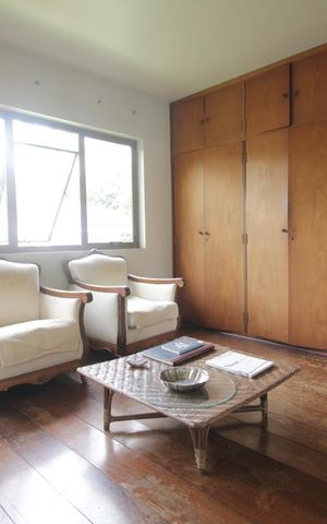 Casa à venda com 500m², 5 quartos e 7 vagasSala