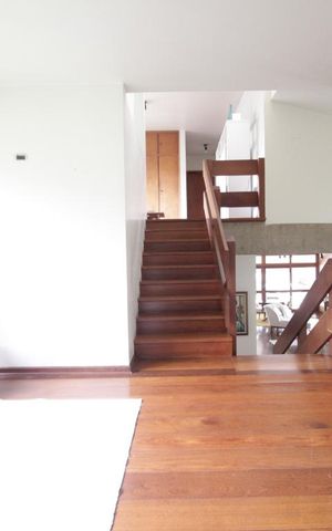 Casa à venda com 500m², 5 quartos e 7 vagasSala