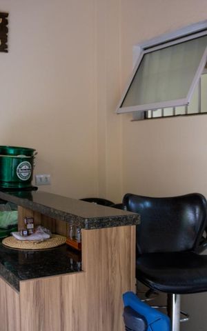 Casa à venda com 270m², 5 quartos e sem vaga Casa à venda com 270m², 5 quartos e sem vagaChurrasqueira
