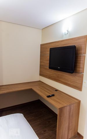 Apartamento à venda com 42m², 1 quarto e 1 vaga Apartamento à venda com 42m², 1 quarto e 1 vagaEscrivaninha