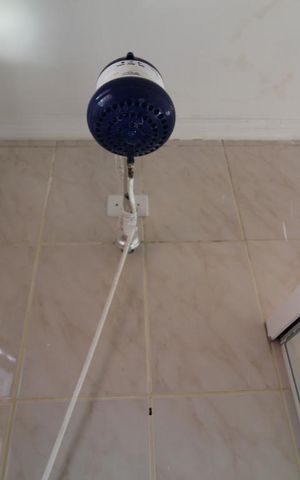 Casa à venda com 380m², 3 quartos e 2 vagasChuveiro eletrico