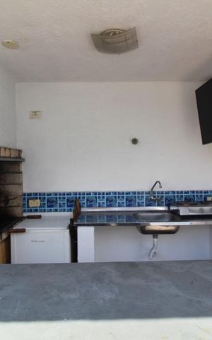 Casa à venda com 380m², 3 quartos e 2 vagasChurrasqueira piscina
