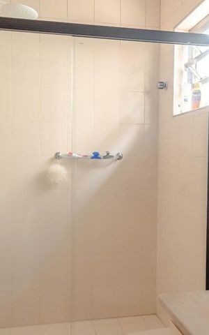 Casa para alugar com 260m², 4 quartos e 6 vagas Casa para alugar com 260m², 4 quartos e 6 vagasBanheiro 2 - suíte