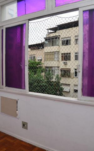 Apartamento à venda com 90m², 3 quartos e sem vagaQuarto