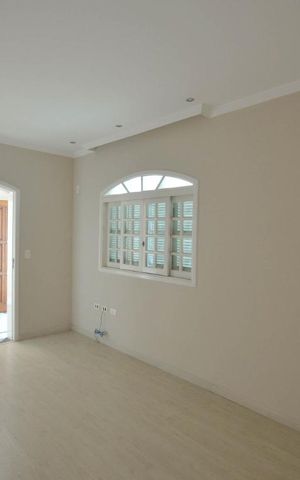 Casa para alugar com 556m², 6 quartos e 4 vagas Casa para alugar com 556m², 6 quartos e 4 vagasQuarto 2