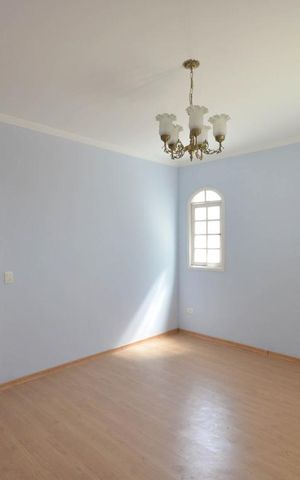Casa para alugar com 556m², 6 quartos e 4 vagas Casa para alugar com 556m², 6 quartos e 4 vagasQuarto 4