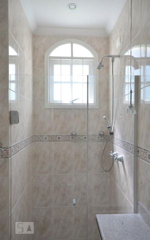 Casa para alugar com 556m², 6 quartos e 4 vagas Casa para alugar com 556m², 6 quartos e 4 vagasSuite Quarto 2