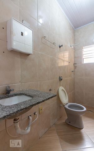 Casa para alugar com 60m², 1 quarto e sem vagaBanheiro