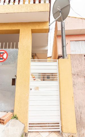 Casa para alugar com 60m², 1 quarto e sem vagaFachada