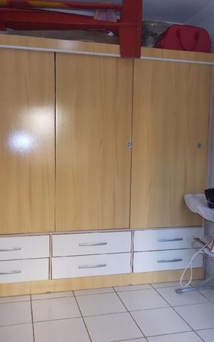 Casa à venda com 230m², 5 quartos e 3 vagas Casa à venda com 230m², 5 quartos e 3 vagasÁrea de Serviço