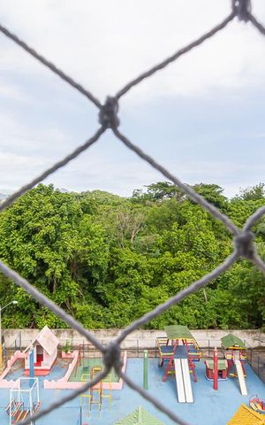 Apartamento à venda com 55m², 2 quartos e 1 vaga Apartamento à venda com 55m², 2 quartos e 1 vagaVista da Cozinha e Área de Serviço