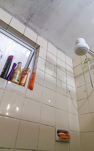 Apartamento à venda com 55m², 2 quartos e 1 vaga Apartamento à venda com 55m², 2 quartos e 1 vagaBanheiro