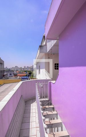 Casa para alugar com 340m², 3 quartos e 6 vagas Casa para alugar com 340m², 3 quartos e 6 vagasVaranda Superior