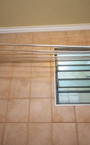 Apartamento à venda com 78m², 3 quartos e 1 vaga Apartamento à venda com 78m², 3 quartos e 1 vagaDetalhe da area de serviço