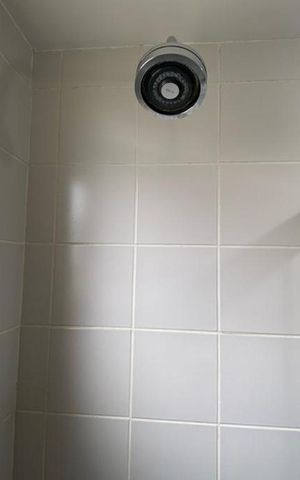 Apartamento à venda com 62m², 2 quartos e 1 vaga Apartamento à venda com 62m², 2 quartos e 1 vagaChuveiro