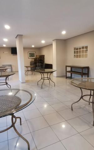 Apartamento à venda com 62m², 2 quartos e 1 vaga Apartamento à venda com 62m², 2 quartos e 1 vagaÁrea comum - Salão de festas