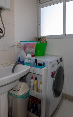 Apartamento à venda com 61m², 3 quartos e 1 vagaÁrea de Serviço