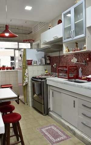 Apartamento à venda com 85m², 2 quartos e 2 vagasCozinha